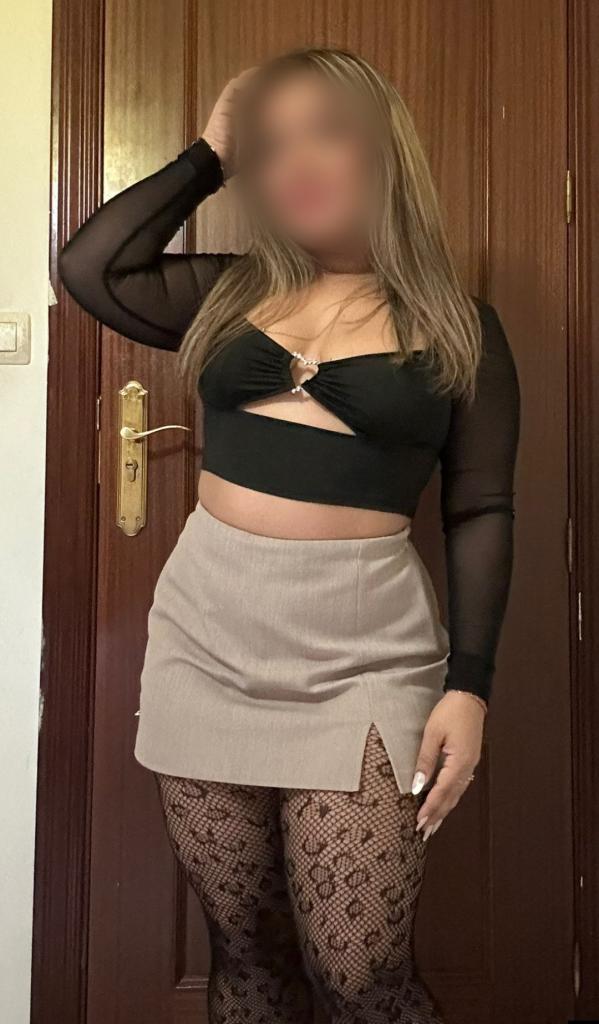 643724978: Chica busca chico en Almería