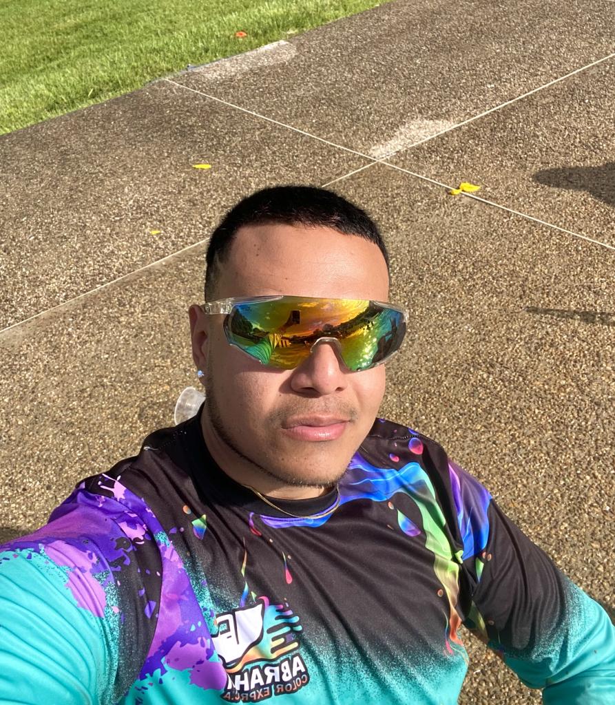 697732397: Chico busca chica en Madrid