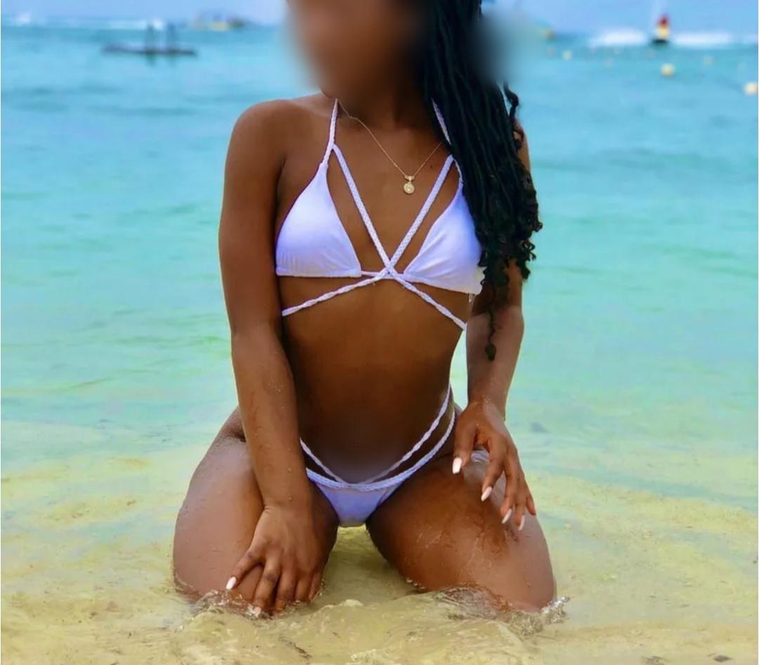 Chica busca chico en Tenerife: 