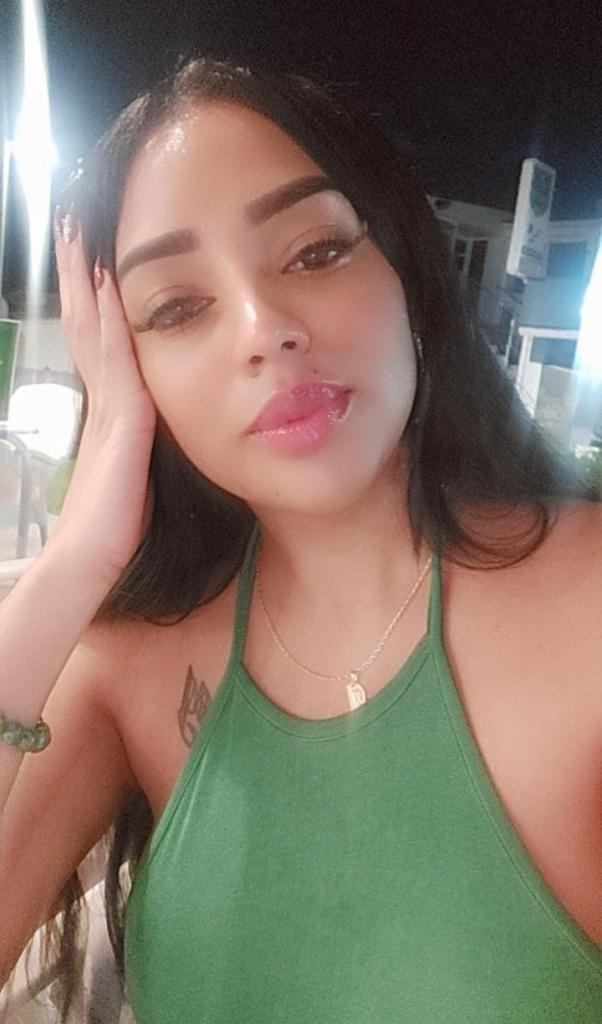 Chica busca chico en Granada: 