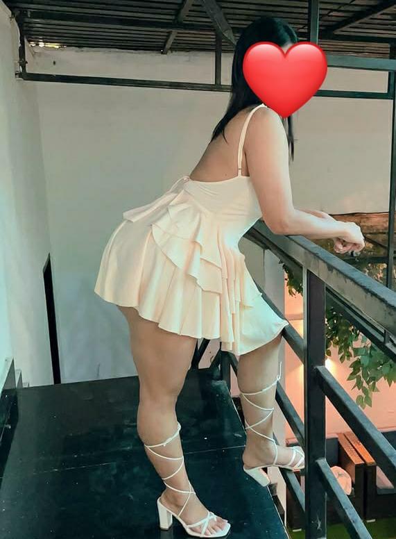 Chica busca chico en Tenerife: 