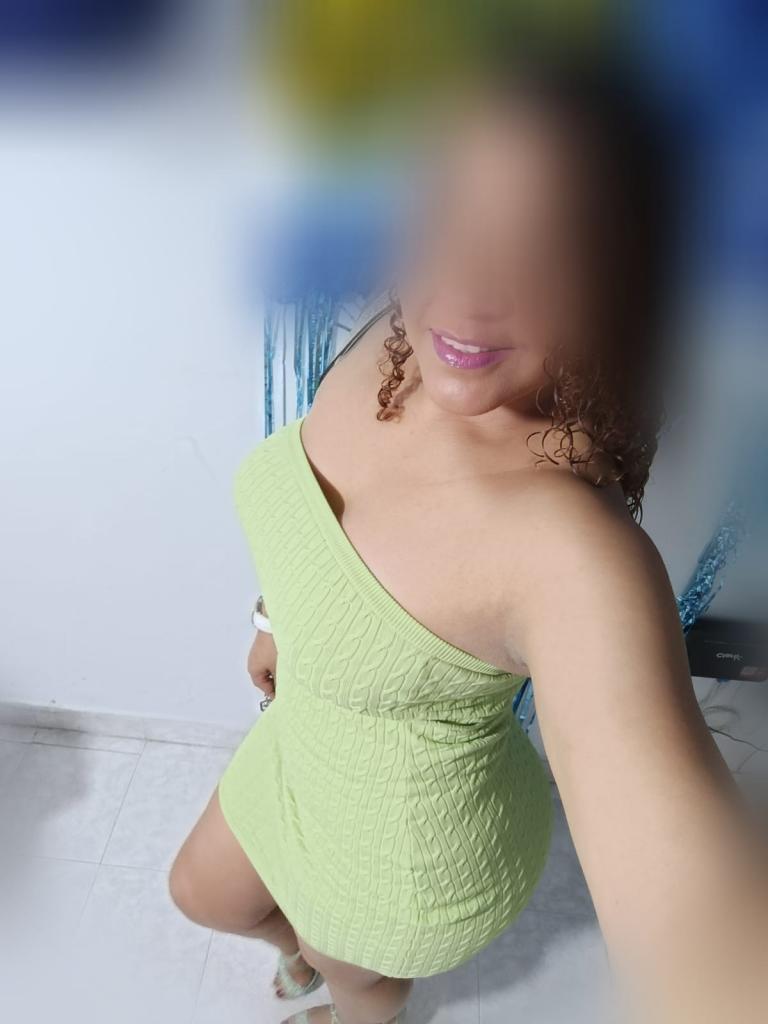 Chica busca chico en Granada: 
