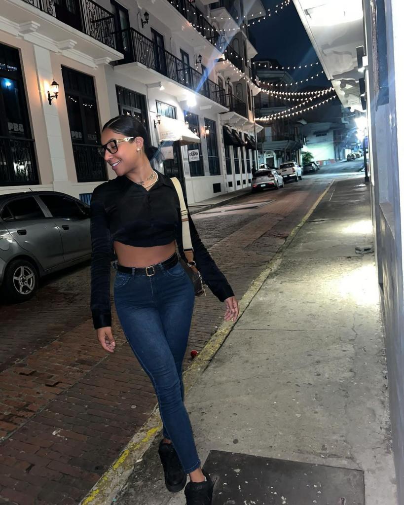 637126880: Chica busca chico en Burgos
