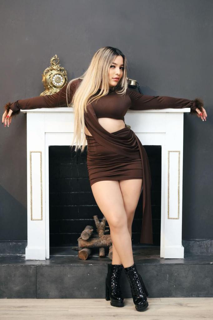 641042403: Chica busca chico en Valencia