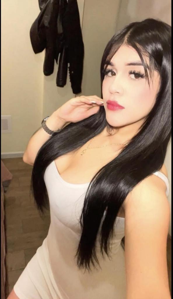 611324294: Chica busca chico en León