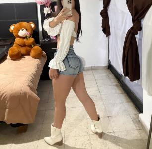 687253707: Chica busca chico en Granada