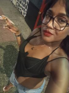 641986631: Chica busca chico en La Coruña