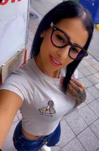 642685775: Chica busca chico en Pontevedra