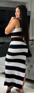 613889159: Chica busca chico en Cádiz