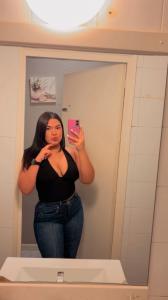 631086796: Chica busca chico en Barcelona