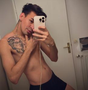 604981520: Chico busca chica en Murcia