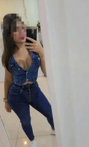 613803320: Chica busca chico en Cádiz