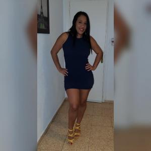 642945543: Chica busca chico en Málaga