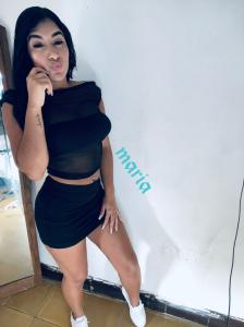 722334380: Chica busca chico en Barcelona