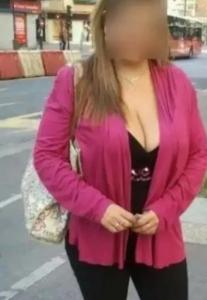 613983633: Chica busca chico en La Coruña