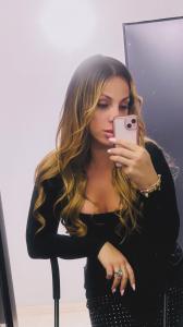 674472682: Chica busca chico en Barcelona