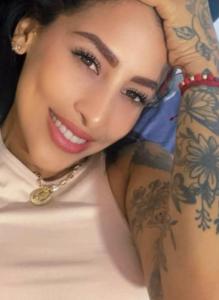 642685775: Chica busca chico en Pontevedra