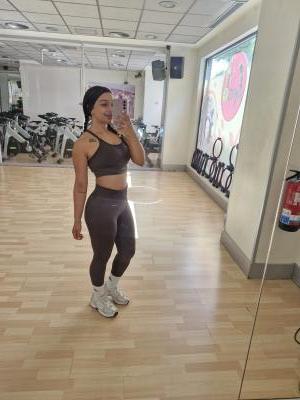 602006435: Chica busca chico en Zaragoza