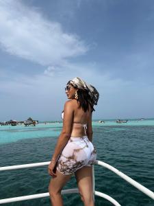 667448326: Travesti en Orense