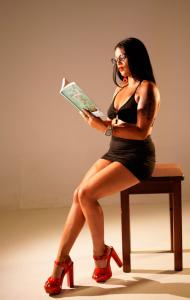 641054655: Chica busca chico en Sevilla