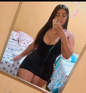 613108270: Chica busca chico en Barcelona