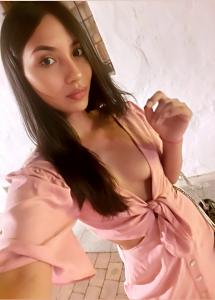 627003146: Chica busca chico en Ibiza
