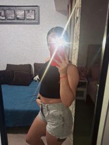 666397638: Chica busca chico en Las Palmas