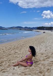 613845000: Chica busca chico en Pontevedra