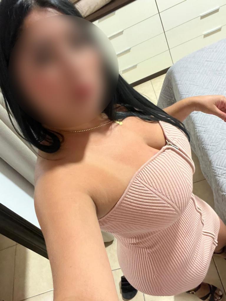 Chica busca chico en Cádiz: 