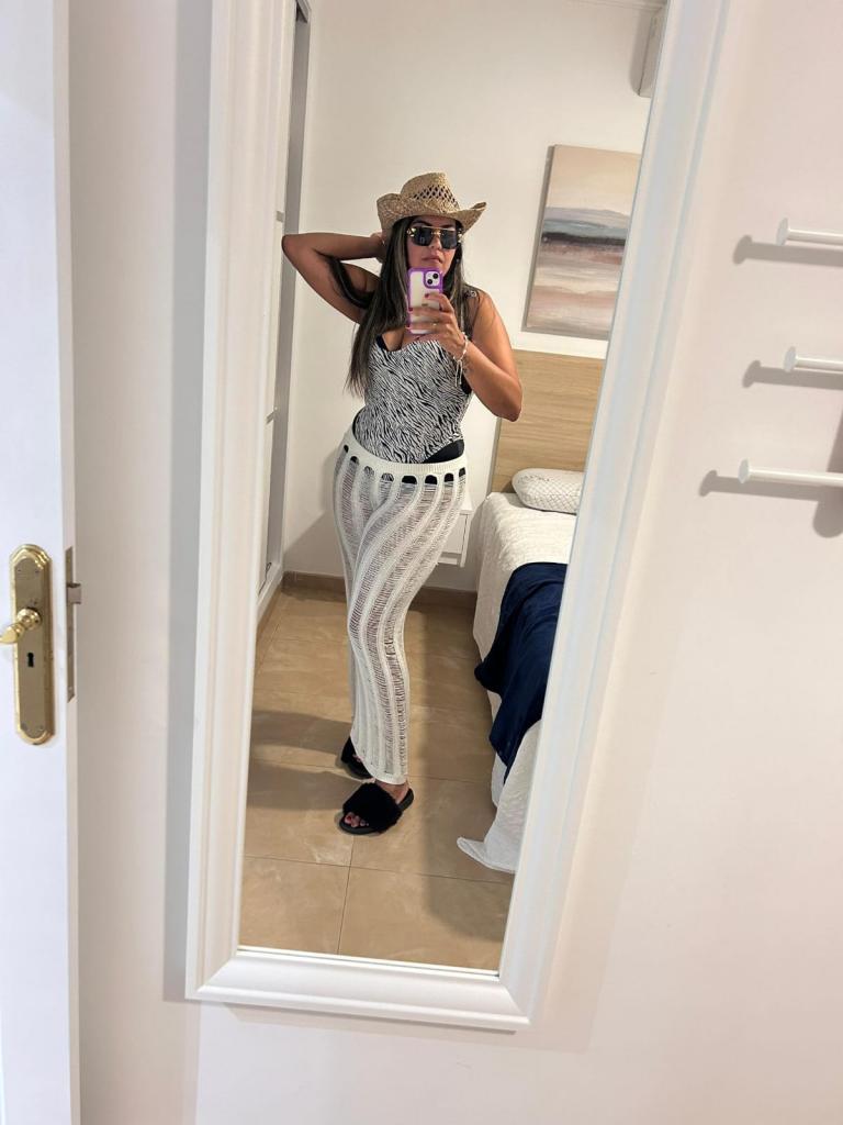 Chica busca chico en Tenerife: 