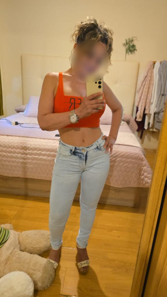 Chica busca chico en Orense: 