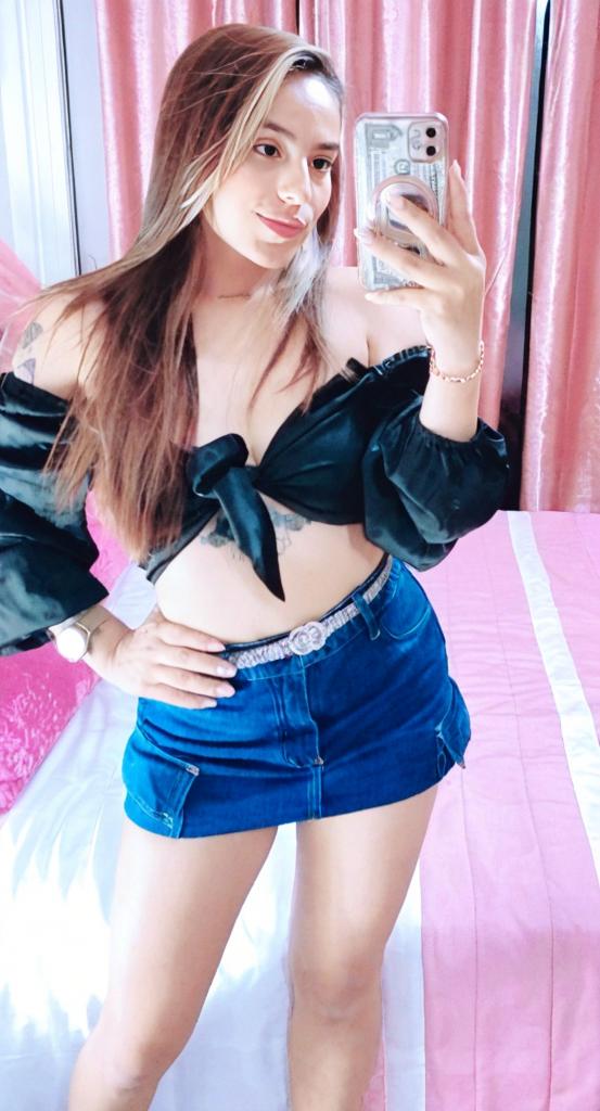 Chica busca chico en Ibiza: 