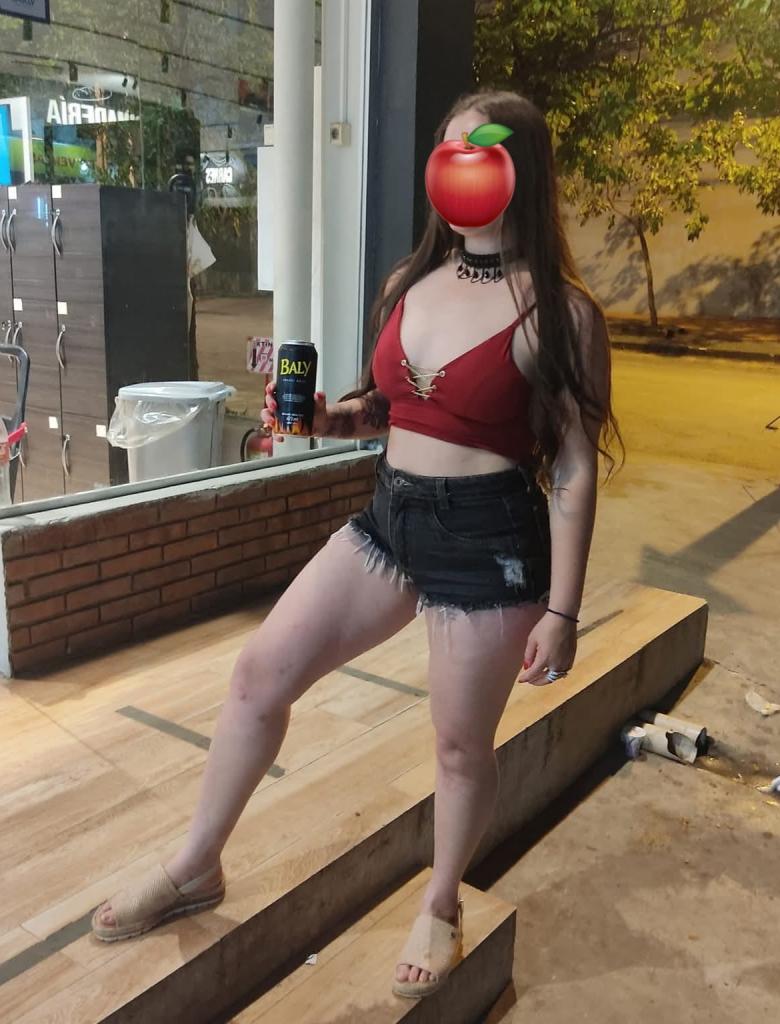 Chica busca chico en Granada: 