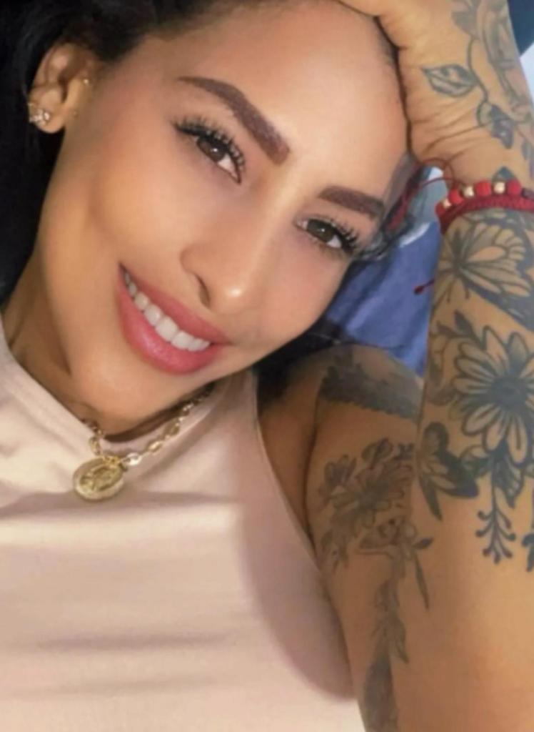 642685775: Chica busca chico en Pontevedra