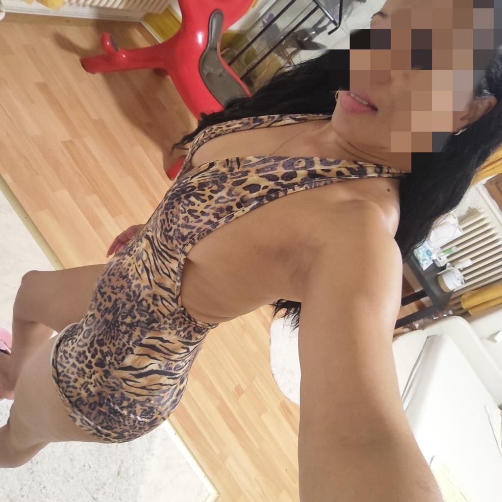 Chica busca chico en Tenerife: 