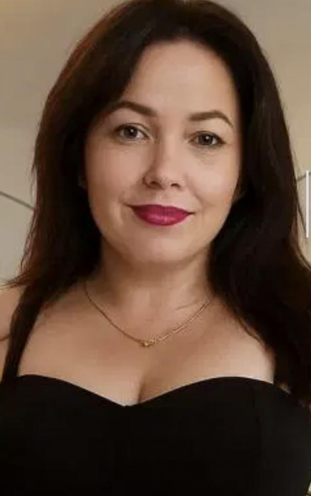 Chica busca chico en Tenerife: 