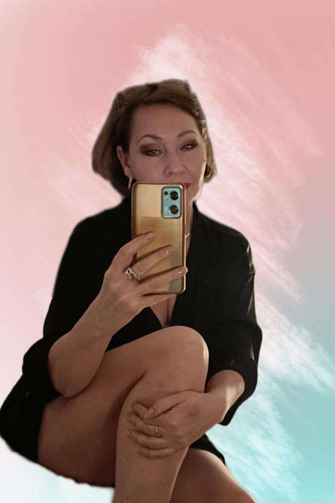 Chica busca chico en Granada: 