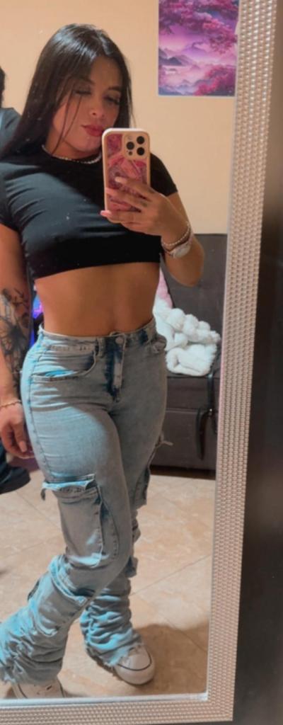 Chica busca chico en Cádiz: 