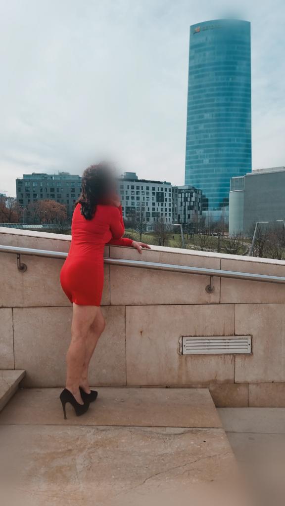 Chica busca chico en Vizcaya: 