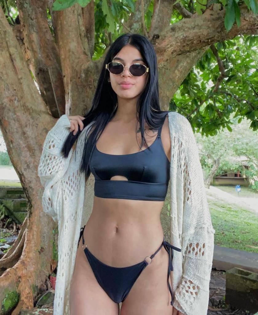 Chica busca chico en Almería: 