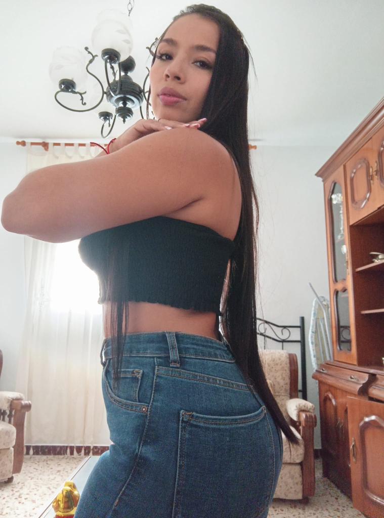Chica busca chico en Cádiz: 