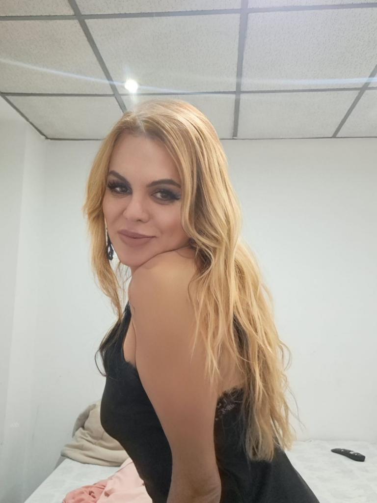641503937: Travesti en Jaén