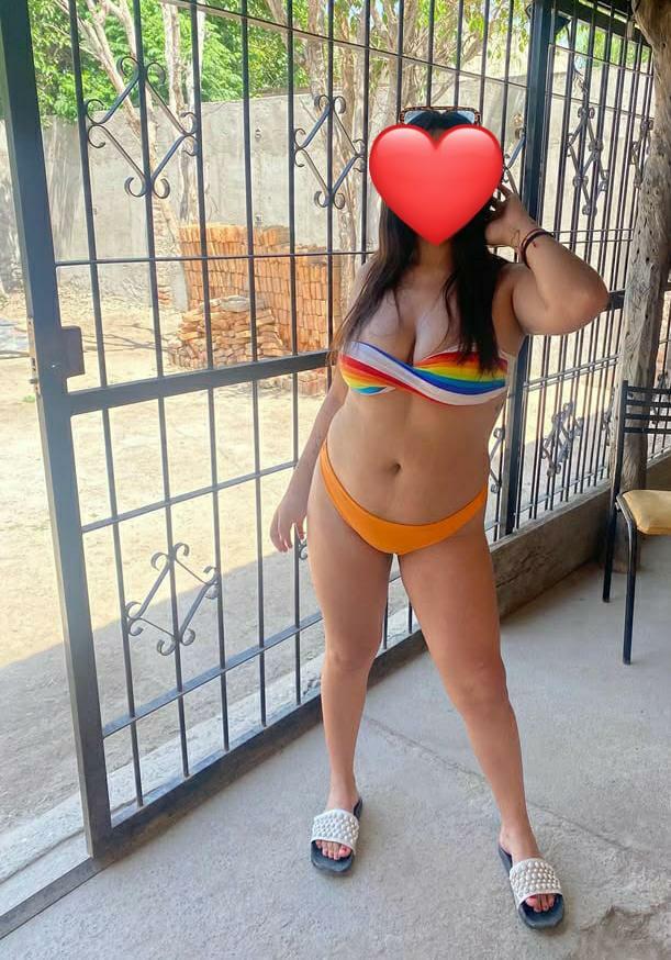 Chica busca chico en Tenerife: 