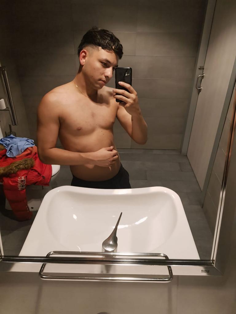 Chico busca chica en León: 