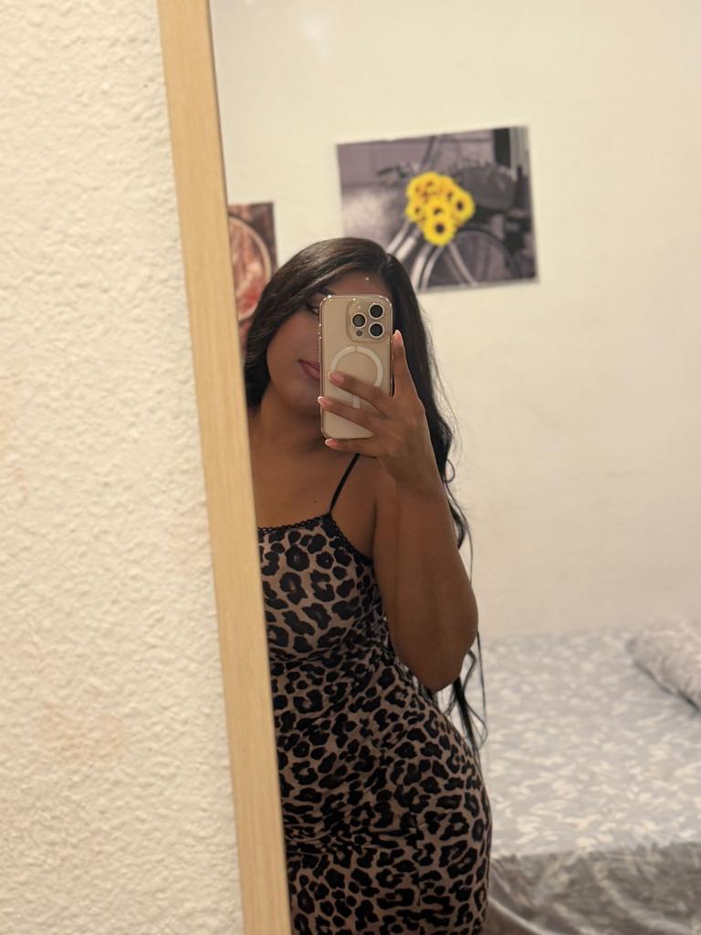 Chica busca chico en Huelva: 