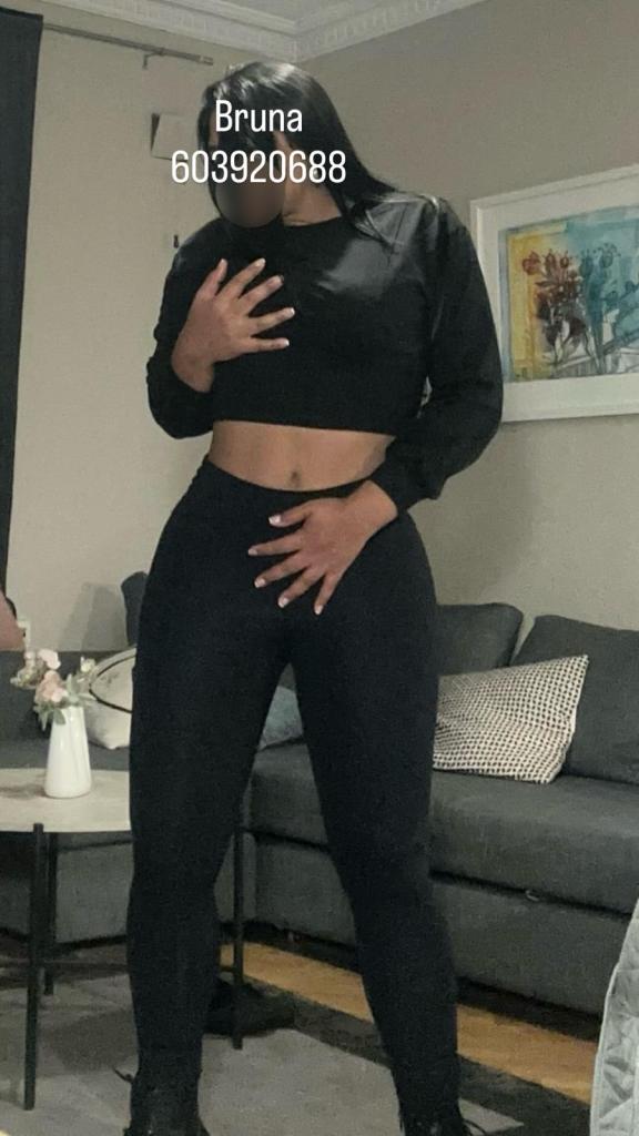 Chica busca chico en Málaga: 