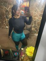 697725662: Chica busca chico en Sevilla
