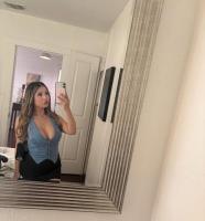 742075338: Chica busca chico en Almería