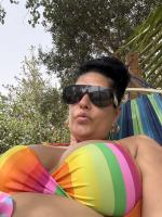 611266604: Chica busca chico en Sevilla