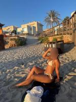 613409462: Chica busca chico en Ibiza